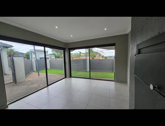 4 BEDROOM HOUSE FOR SALE IN RASLOUW GARDENS